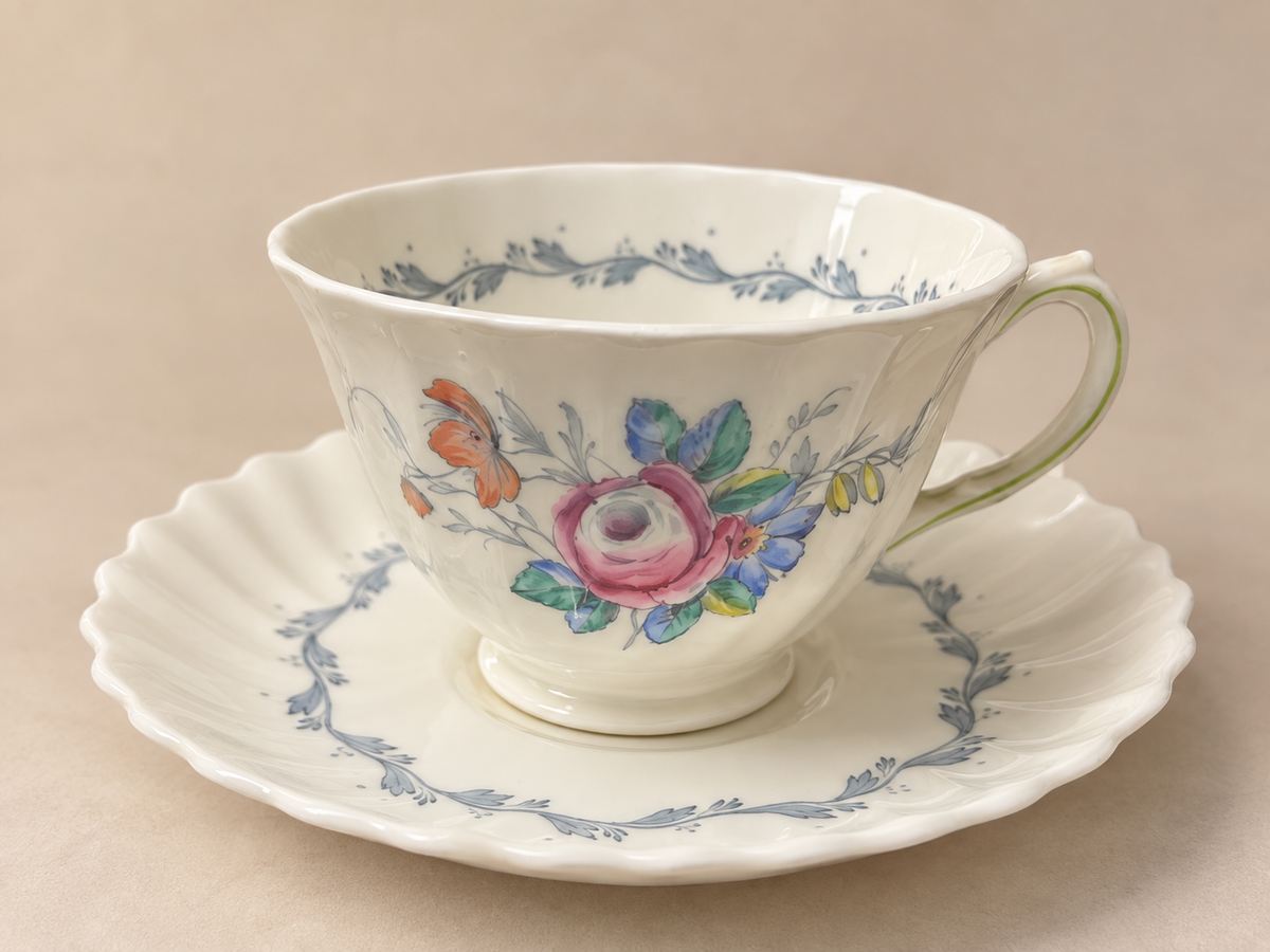 Cup & Saucer